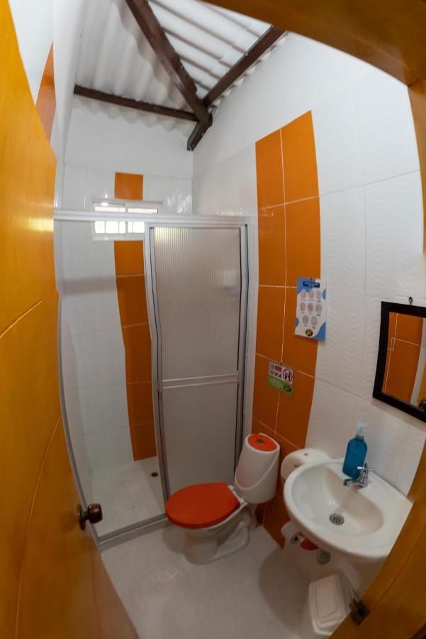 Hostal Coco Bomgo ミンカ エクステリア 写真