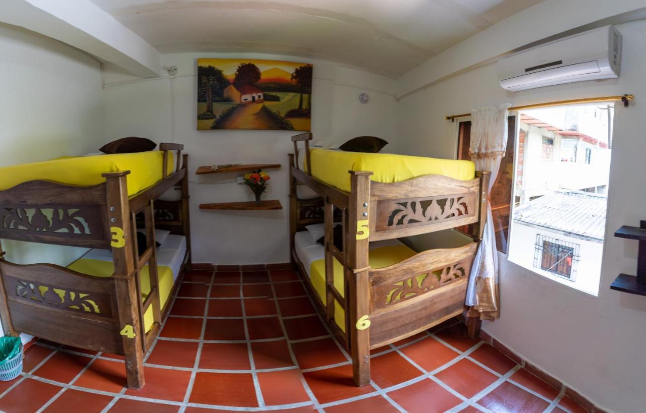Hostal Coco Bomgo ミンカ エクステリア 写真